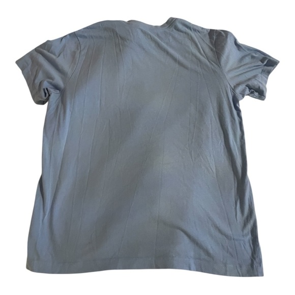Nike Blue Short Sleeve Tee for Casual Comfort - Picture 3 of 6